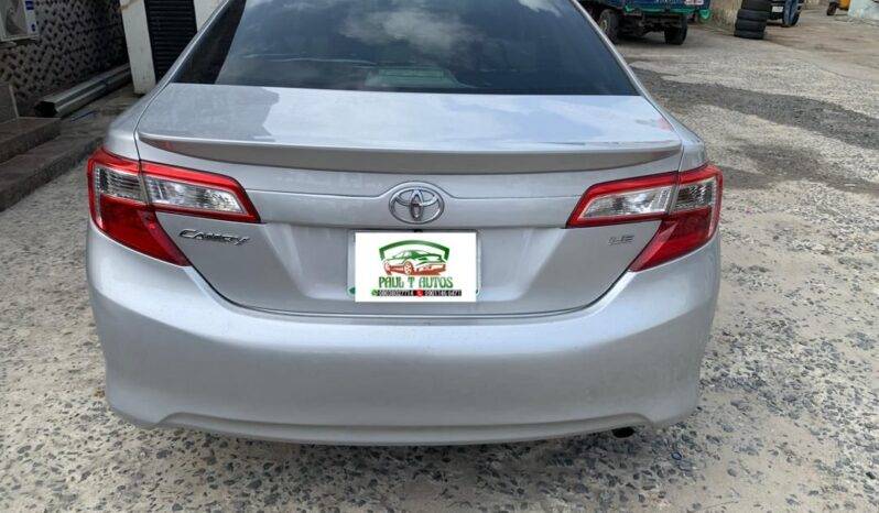 
								2012 Toyota Camry full									