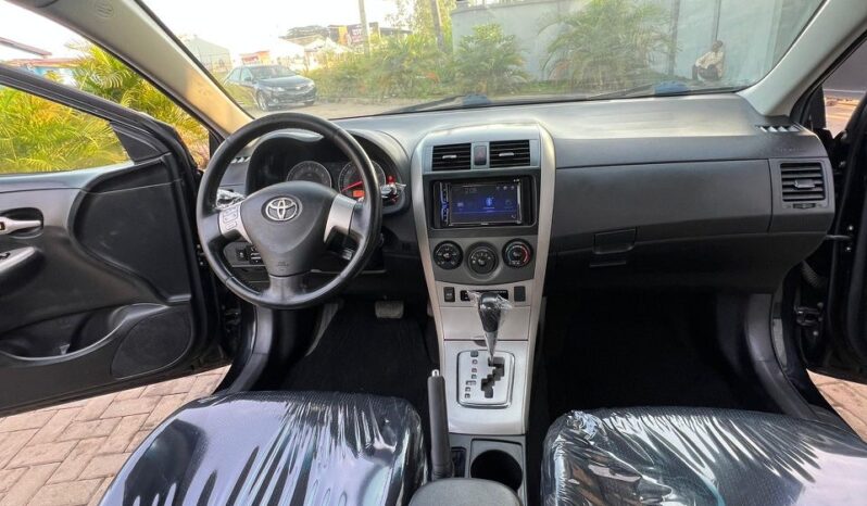 
								2011 Toyota Corolla full									