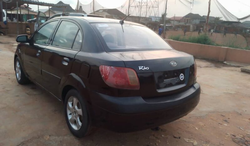 
								2010 Kia Rio full									