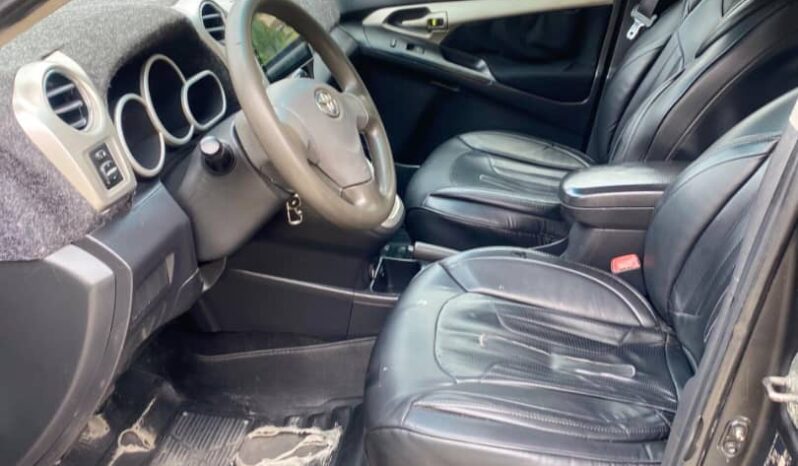 
								2009 Toyota Matrix full									