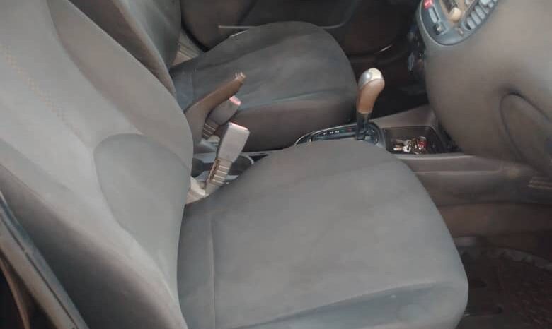 
								2010 Kia Rio full									