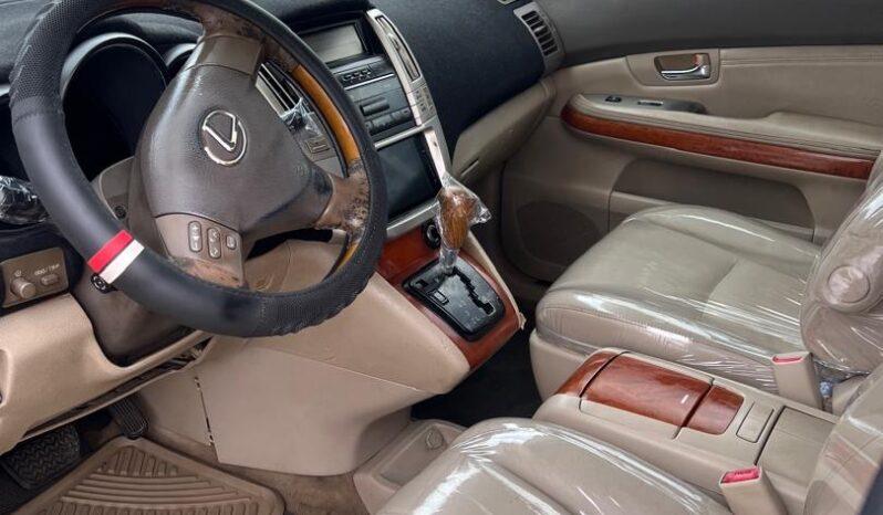 
								2005 Lexus RX330 full									