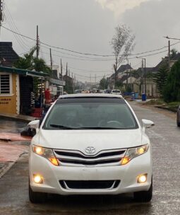 
										2011 Toyota Venza full									