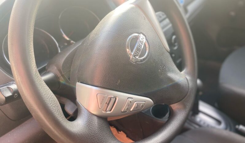 
								2015 Nissan Versa Note full									