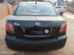 
										2010 Kia Rio full									