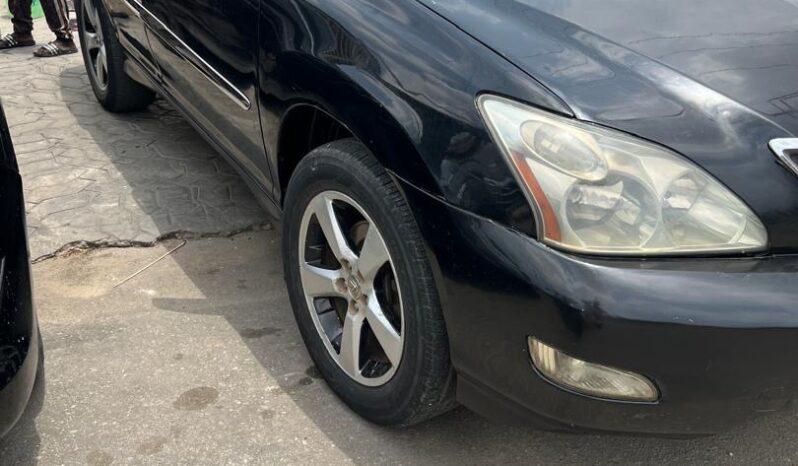 
								2005 Lexus RX330 full									