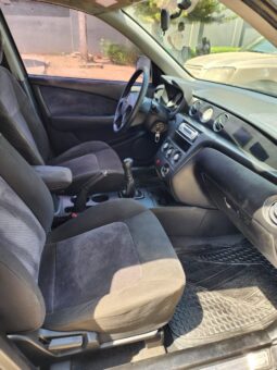 
										2003 Mitsubishi Outlander full									