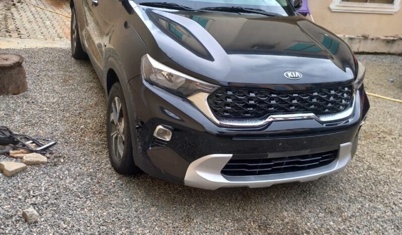 
								2021 Kia Sorento full									