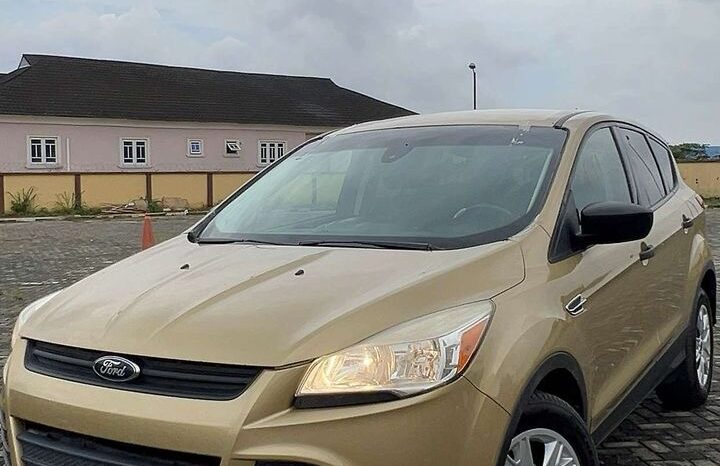 
								2014 Ford Escape full									