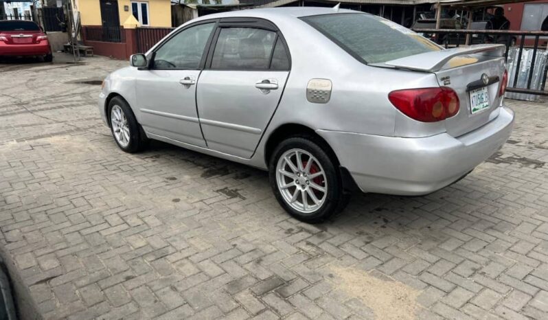 
								2006 Toyota Corolla full									