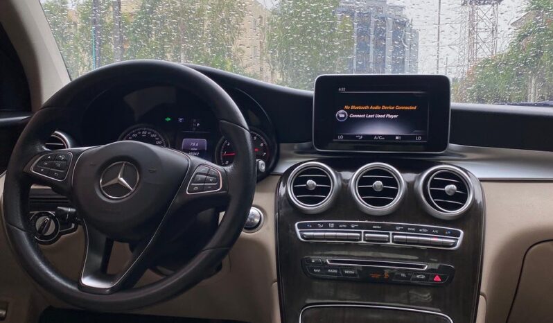 
								2017 Mercedes-Benz GLC 300 full									