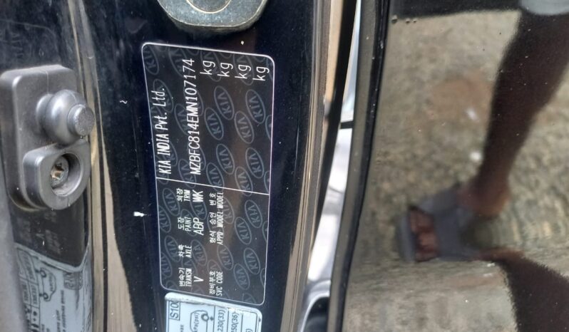 
								2021 Kia Sorento full									