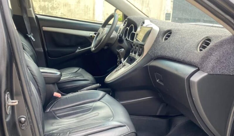 
								2009 Toyota Matrix full									