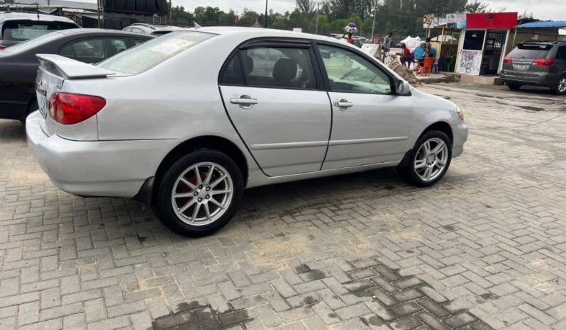 
								2006 Toyota Corolla full									