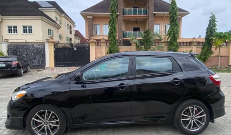 
								2009 Toyota Matrix full									