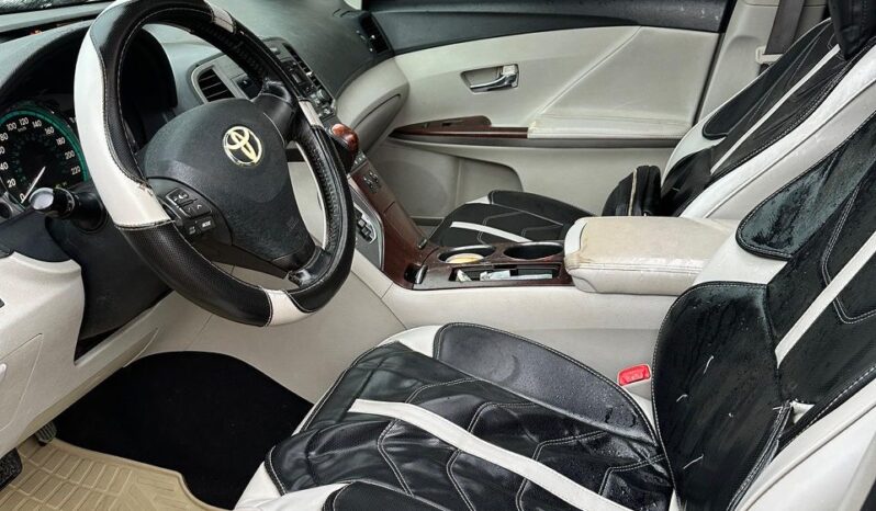 
								2011 Toyota Venza full									