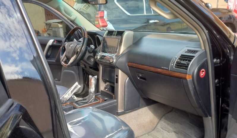 
								2022 Toyota Prado full									