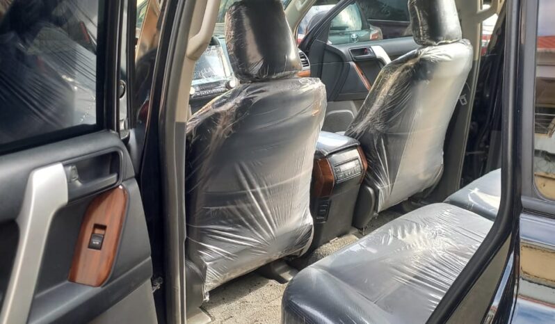 
								2022 Toyota Prado full									