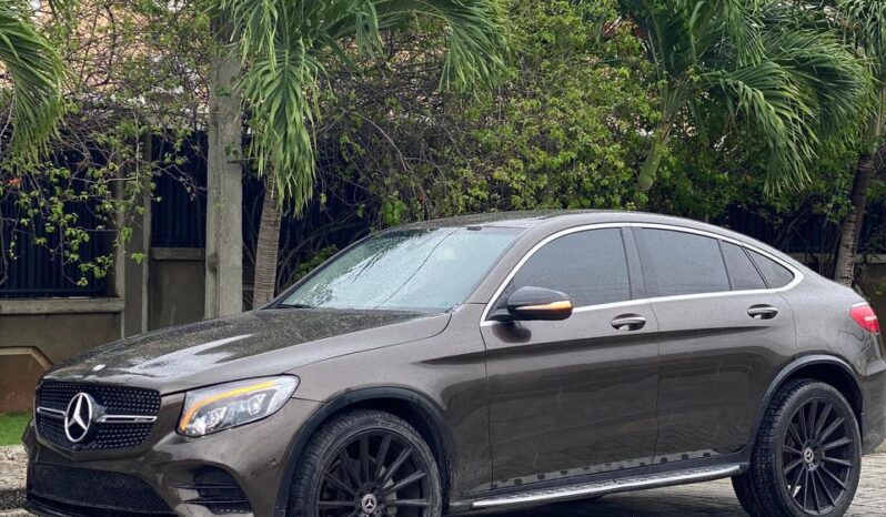 
								2017 Mercedes-Benz GLC 300 full									