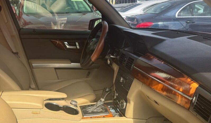 
								2010 Mercedes-Benz GLK 350 full									