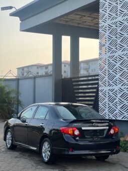 
										2011 Toyota Corolla full									