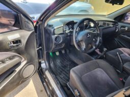 
										2003 Mitsubishi Outlander full									