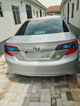 
										2012 Toyota Camry full									