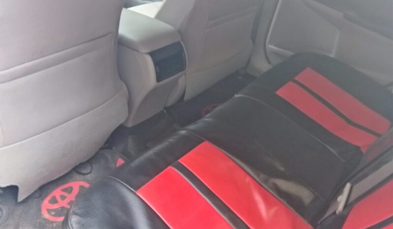 
								2012 Toyota Camry full									