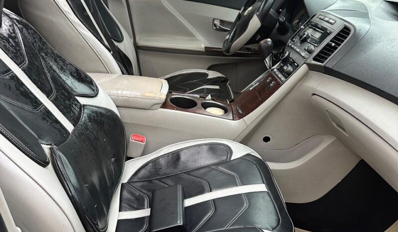 
								2011 Toyota Venza full									