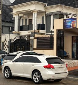 
										2011 Toyota Venza full									