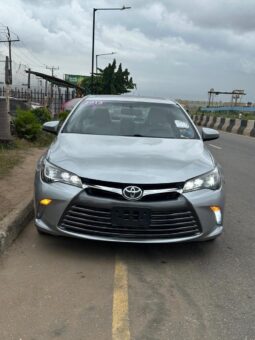 
										2015 Toyota Camry full									