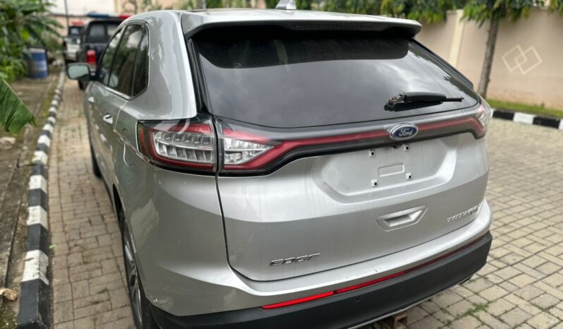 
								2015 Ford Edge full									