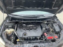 
										2010 Toyota Corolla full									