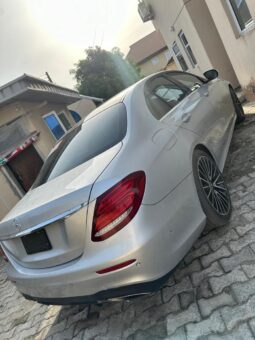 
										2017 Mercedes-Benz E 300 full									