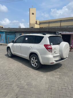 
										2010 Toyota RAV4 full									