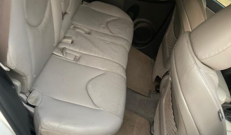 
								2010 Toyota RAV4 full									