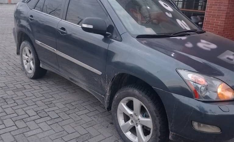 
								2005 Lexus RX330 full									