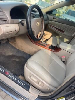 
										2005 Toyota Camry full									