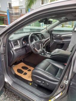 
										2019 Toyota Highlander full									