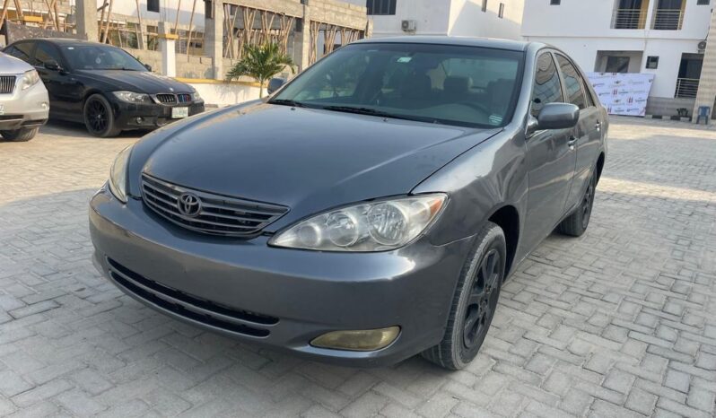 
								2005 Toyota Camry full									