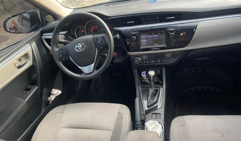 
								2015 Toyota Corolla full									