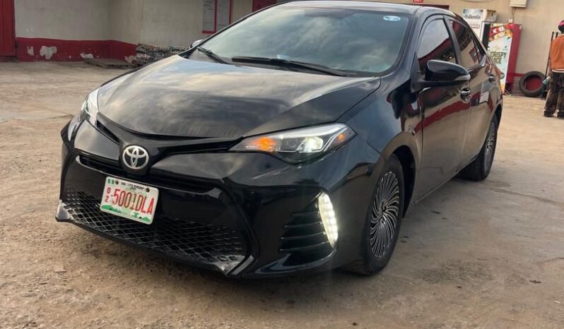 
								2015 Toyota Corolla full									