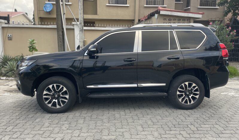 
								2015 Toyota Prado full									
