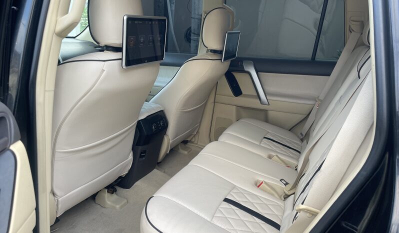 
								2015 Toyota Prado full									