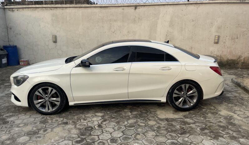 
								2015 Mercedes-Benz CLA 250 full									