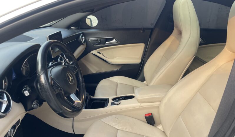 
								2015 Mercedes-Benz CLA 250 full									