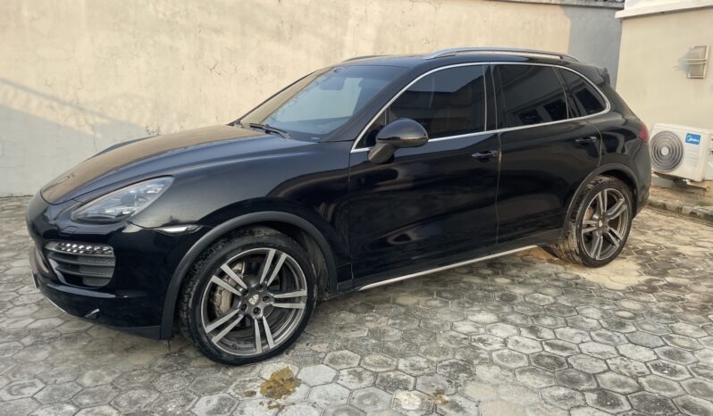 
								2012 Porsche Cayenne S full									