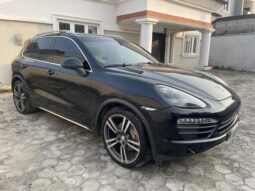 
										2012 Porsche Cayenne S full									