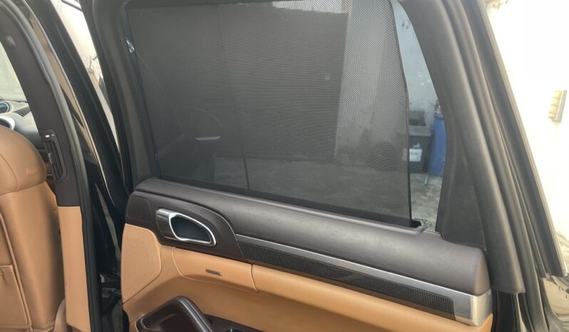 
								2012 Porsche Cayenne S full									