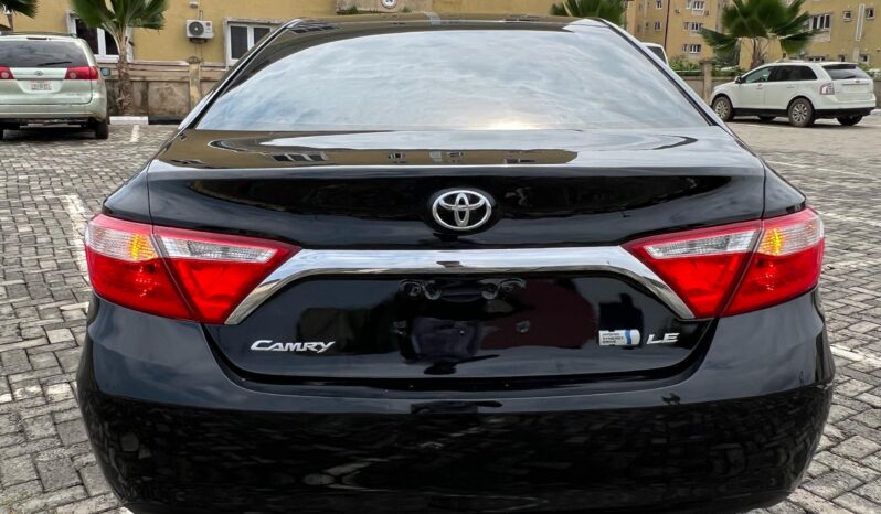 
								2015 Toyota Camry full									